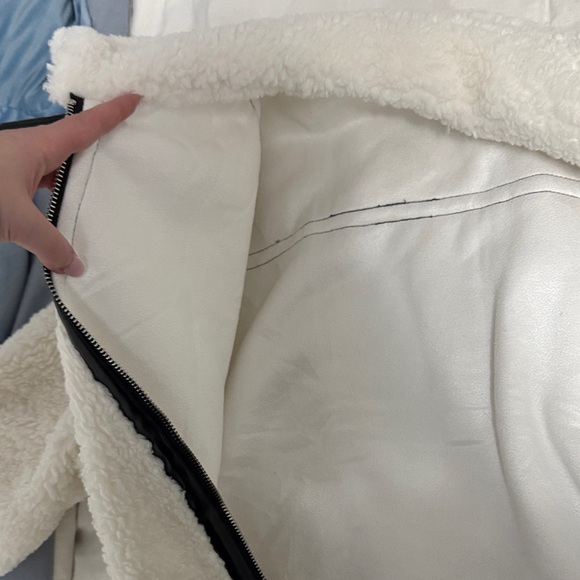 NWOT Faux Fur Sherpa Moto Jacket - Picture 2 of 7